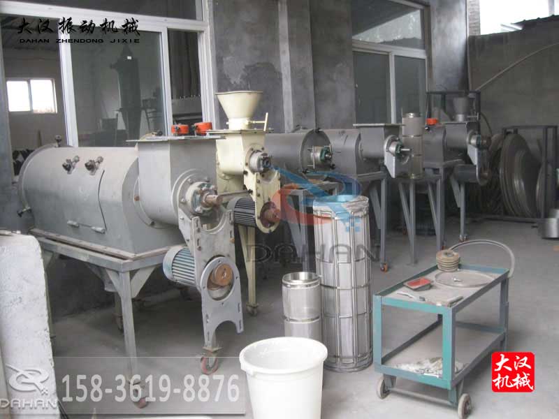 <a href='http://ping2world.cn/list_1_1.html' target='_blank'><u>Y</u></a>ۙC